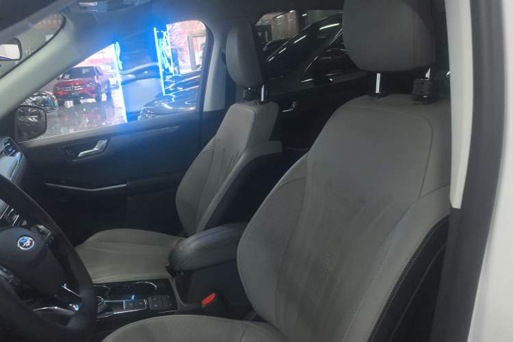 Used Ford Escape 2020 EcoBoost 245 Four-Wheel Drive Titanium Edition