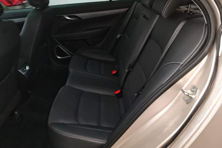 Used Geely Auto Emgrand 2021 UP 1.5L Manual Luxury Model