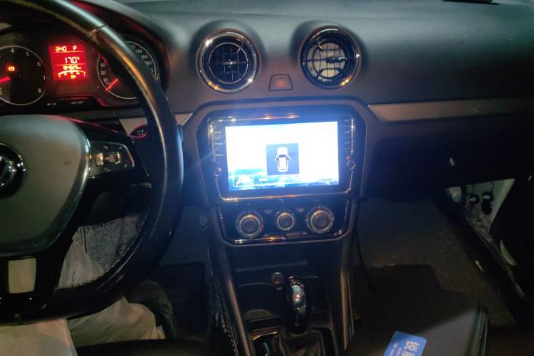 Used Volkswagen Jetta 2019 Dream Edition 1.5L Automatic Comfort Version
