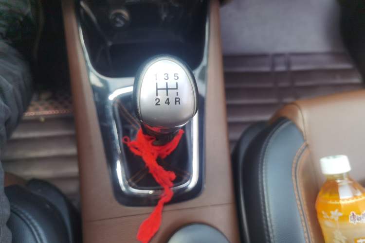 Used FORTHING Joyear X5 2015 1.6L Manual Luxury Model Gear Lever