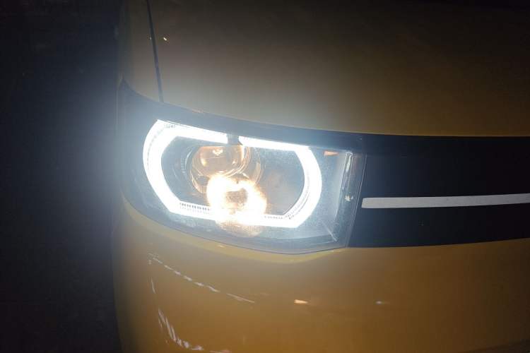 Used Wuling Hongguang MINIEV 2021 Macaron Premium Model – Lithium Iron Phosphate