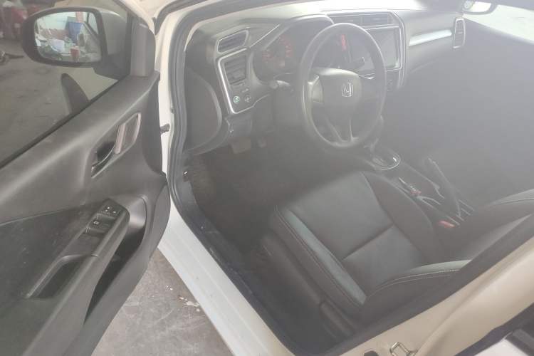 Used Honda Gienia 2017 1.5L CVT Classic Edition
