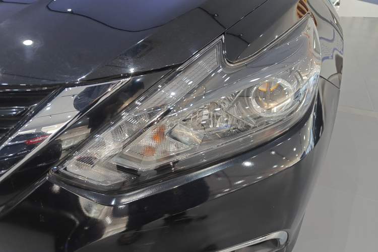 Used Nissan Teana 2016 Revised Version 2.0L XL Comfort Edition
