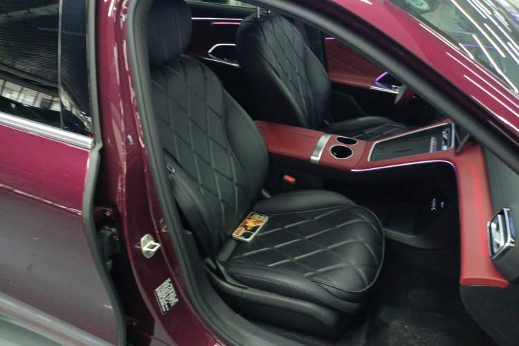 Used Chery Fulwin A9L 2025 Model, Guanghui Four-Wheel Drive Peak Edition
