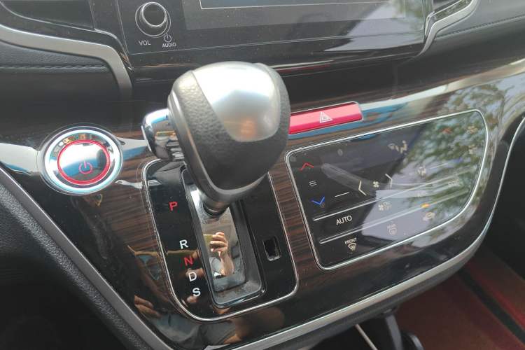 Used Honda Odyssey 2019 2.0L Rui·Smart Edition Gear Lever