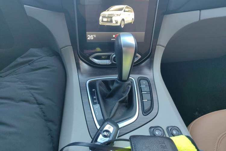 Used Huasong 7 2017 2.0T Automatic Elite Edition