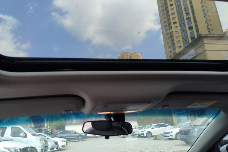 Used Buick GT 2021 1.3T Automatic Mild Hybrid Elite Version Headliner