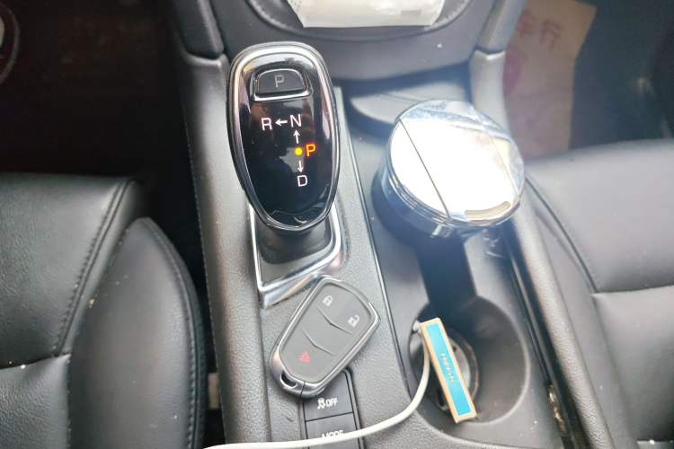 Used Cadillac XT5 2018 28E Four-Wheel Drive Tech Version
