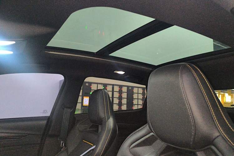 Used CHANGAN OSHAN X5 PLUS 2023 1.5T DCT Excellence Edition
