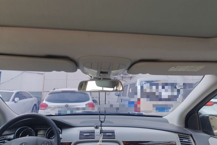 Used Mercedes-Benz R-Class 2010 R 350 L 4MATIC