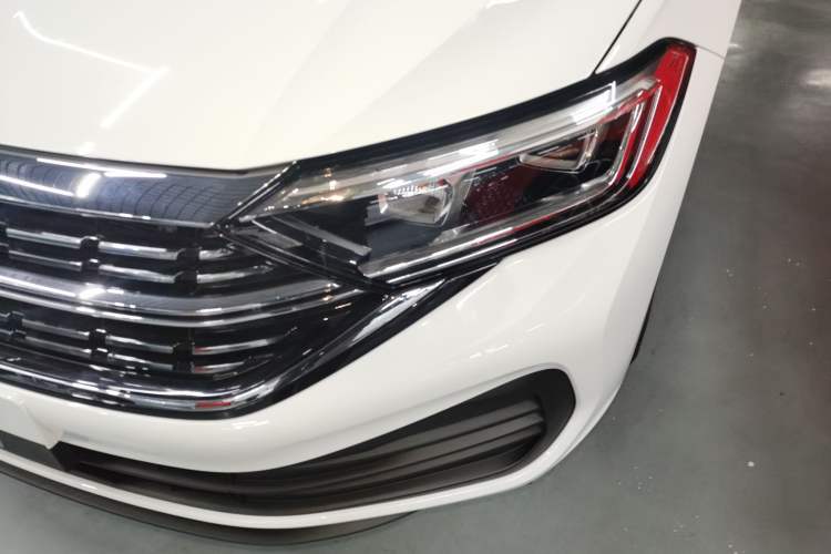 Used Volkswagen Sagitar 2025 Facelifted 300TSI DSG Flyover Edition