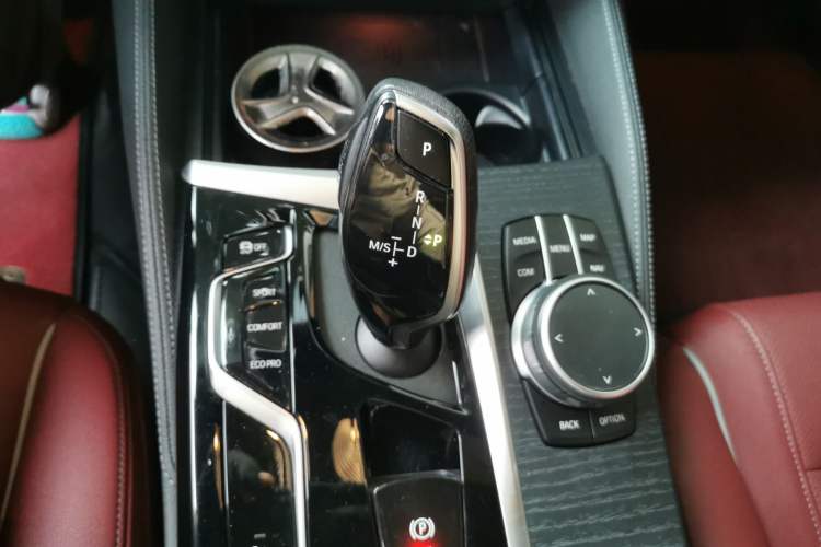 Used BMW 5 Series 2022 Restyled 530Li Leading Edition M Sport Package