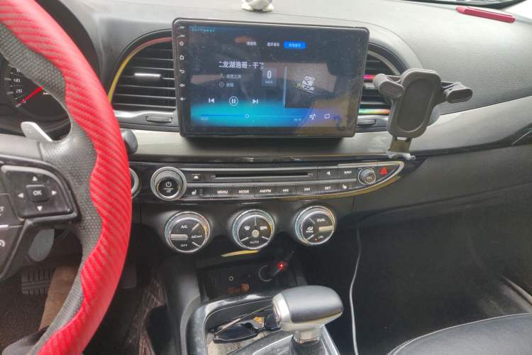 Used GAC Trumpchi GA6 2015 1.8T DCT Luxury Navigation Model
