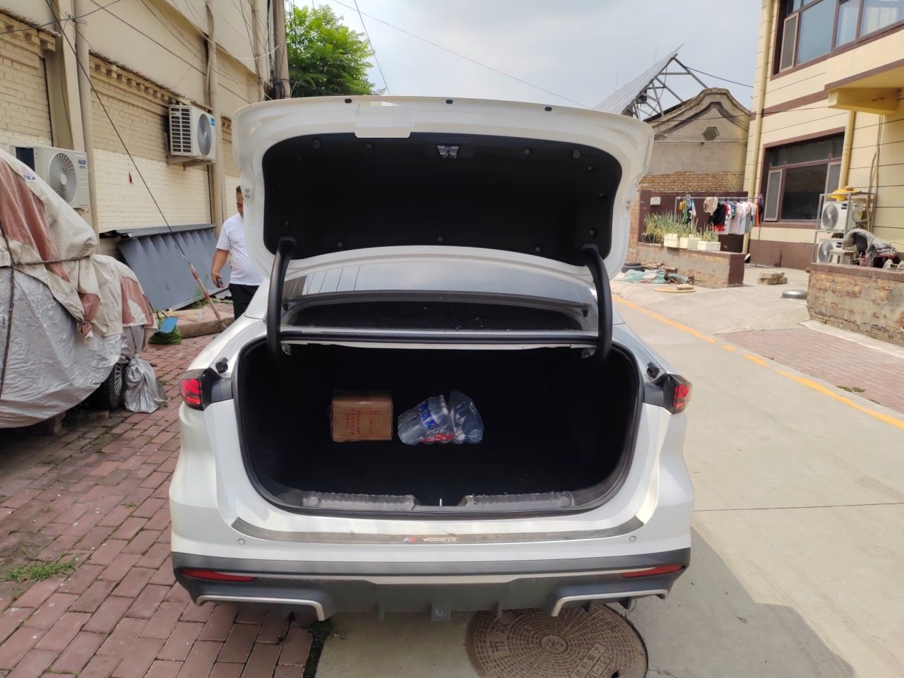 Geely Galaxy L6 2025 EM-i 60km Exploration Edition — снимка 19