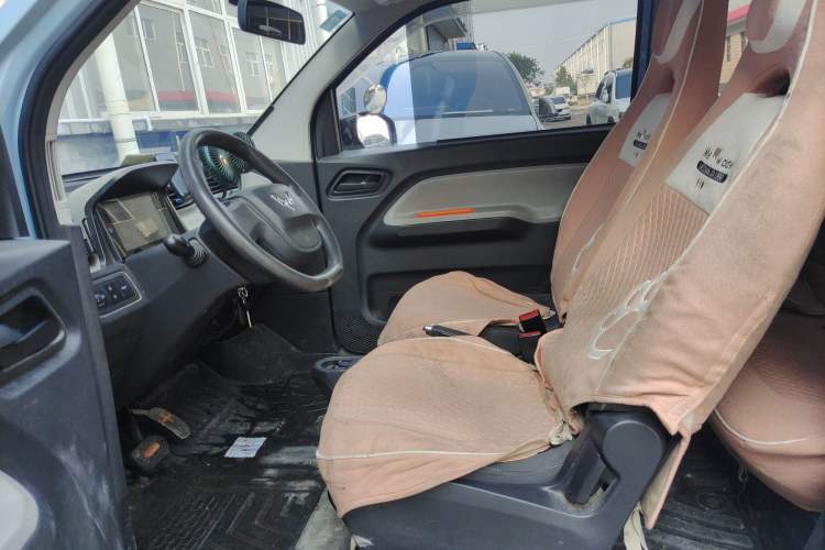 Used Wuling Hongguang MINIEV 2021 Macaron Premium Model – Lithium-NMC
