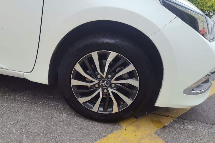 Used Toyota Corolla 2018 Dual-Engine 1.8L E-CVT Smart Edition