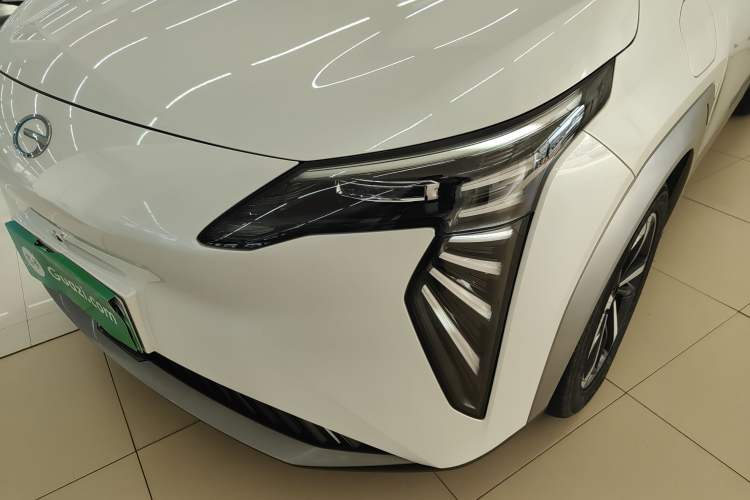 Used AION Y 2023 Younger Star Edition
