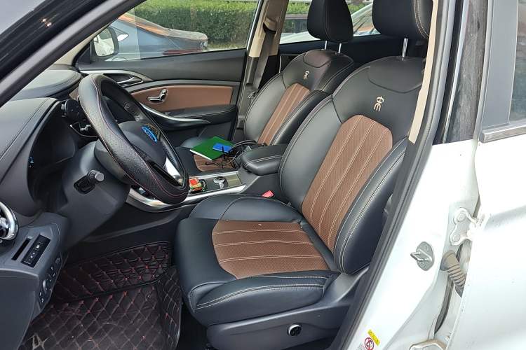 Used BYD Song New Energy 2017 Song EV300 Prestige Model
