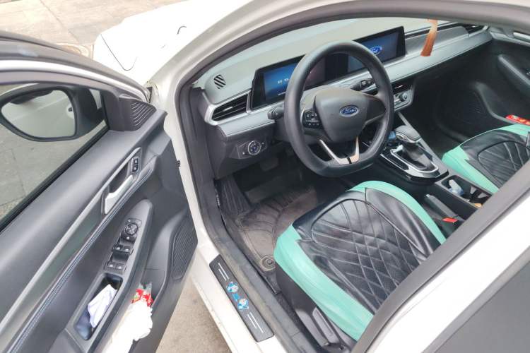 Used Ford Escort 2021 1.5L Automatic Gold Edition
