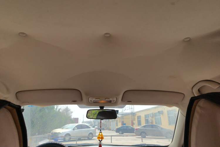 Used Brilliance Junjie FSV 2011 New Edition 1.5L Manual Standard Model