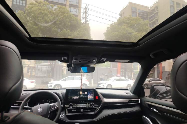 Used Toyota Crown Kluger 2024 2.5L HEV Four-Wheel Drive Premium Edition Headliner