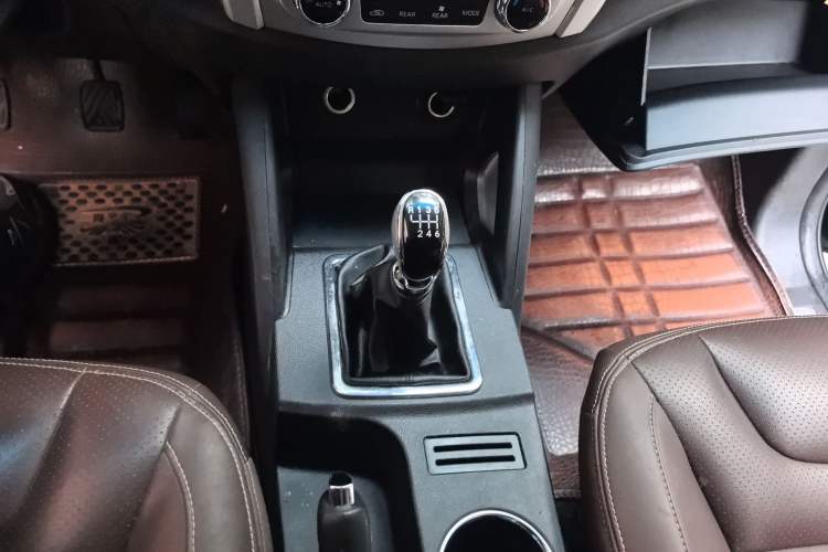 Used Bisu T5 2017 1.5T Manual Luxury Model
