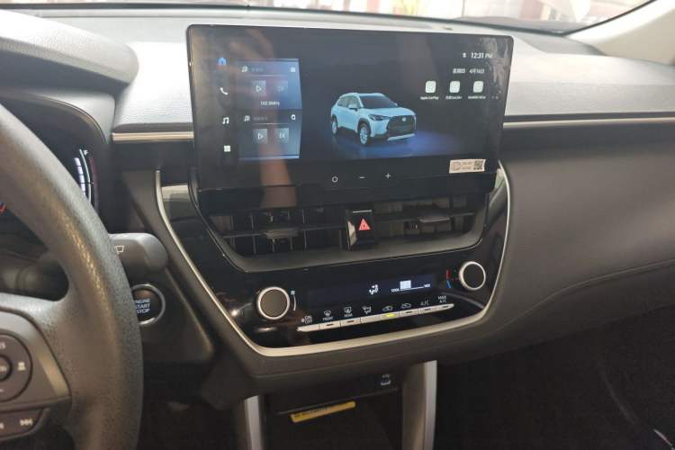 Used Toyota Corolla Cross 2024 2.0L Elite Edition Audio And AC Panel