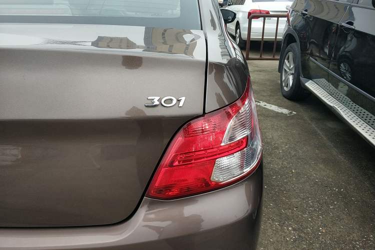 Used Peugeot 301 2014 1.6L Manual Luxury Edition
