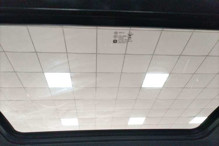 Used Cadillac XT4 2018 28T Two-Wheel Drive Tech Version Headliner