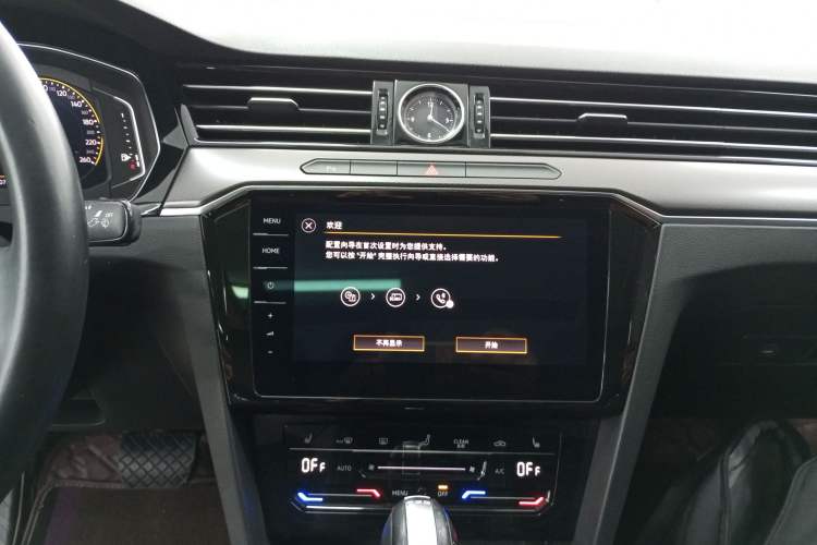 Used Volkswagen Magotan 2020 330TSI DSG Luxury Edition Audio And AC Panel