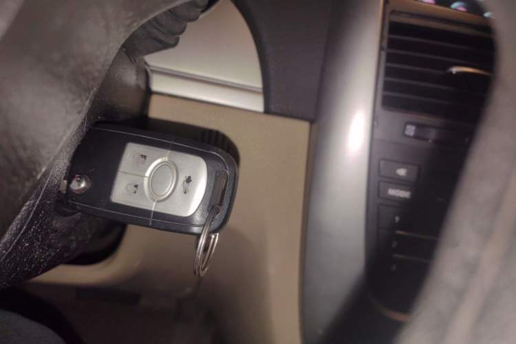 Used Buick Excelle 2013 1.5L Automatic Classic Model