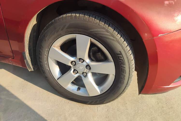 Used Chevrolet Cruze 2013 1.6L SE MT
