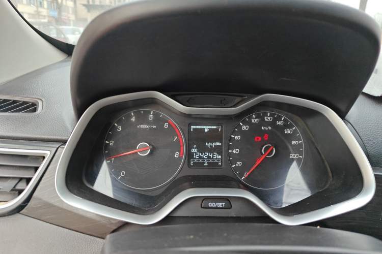 Used Baojun 310 2016 1.2L Manual Fashionable Edition
