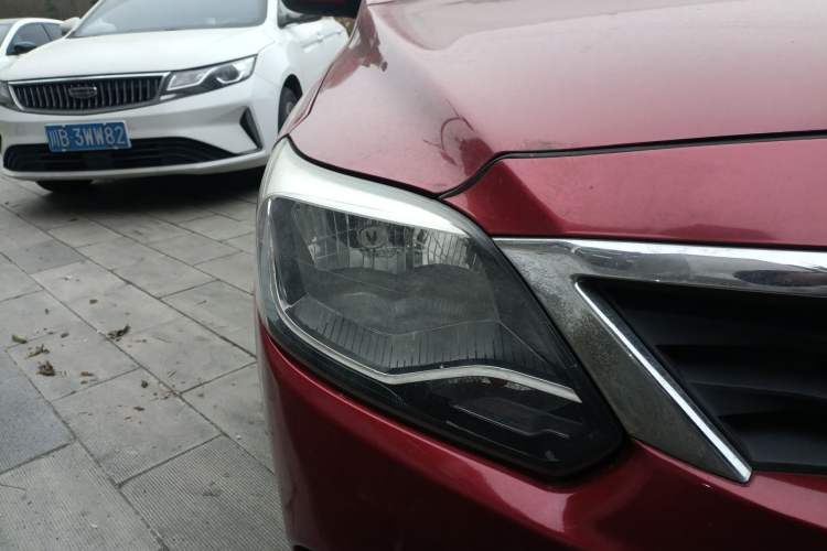 Used CHANGAN Alsvin V3 2015 1.4L Manual Meiruan Model China V Standard
