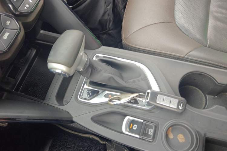 Used GAC Trumpchi GS4 2017 235T Automatic Two-Wheel Drive Luxury Smart Connectivity Version
