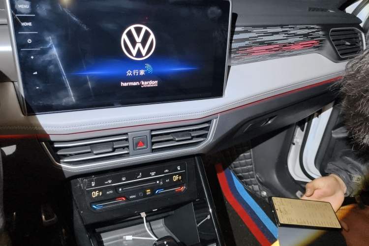 Used Volkswagen Tayron 2024 380TSI All-Wheel Drive R-Line Pro Smart Edition