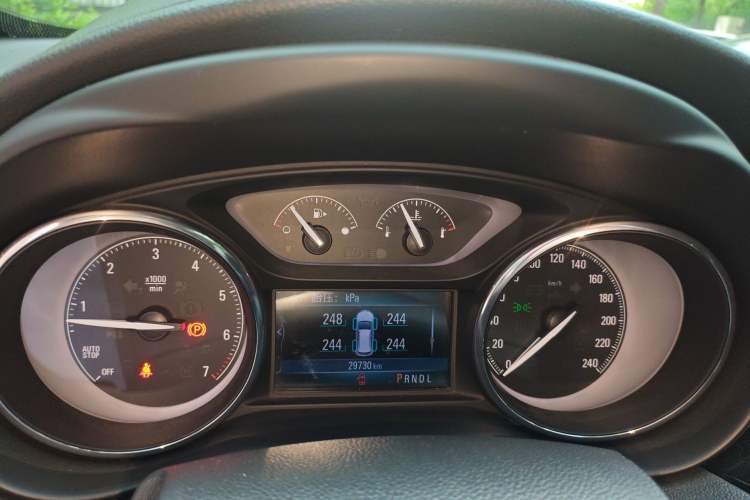 Used Buick Envision 2018 20T Two-Wheel-Drive Leading Model Instrument Cluster