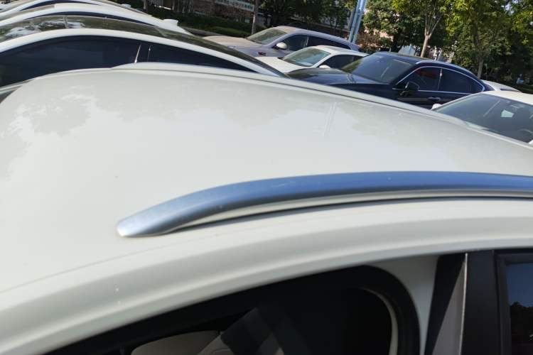 Used Volkswagen C-TREK 2020 1.5L Automatic Fashion Edition Roof