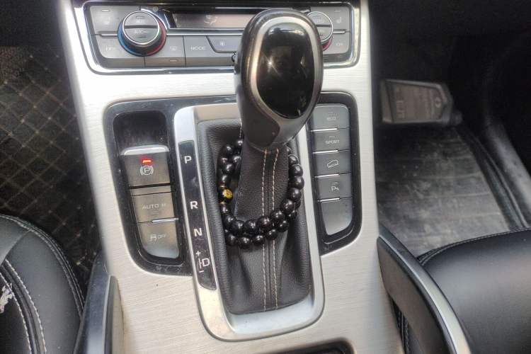 Used Geely Auto Emgrand X7 Sport 2016 1.8TD Automatic Smart Model