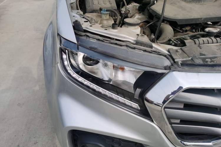 Used Great Wall Wingle 7 2019 2.0T Diesel Two-Wheel Drive Elite Version China VI Standard Big Double Cabin GW4D20M