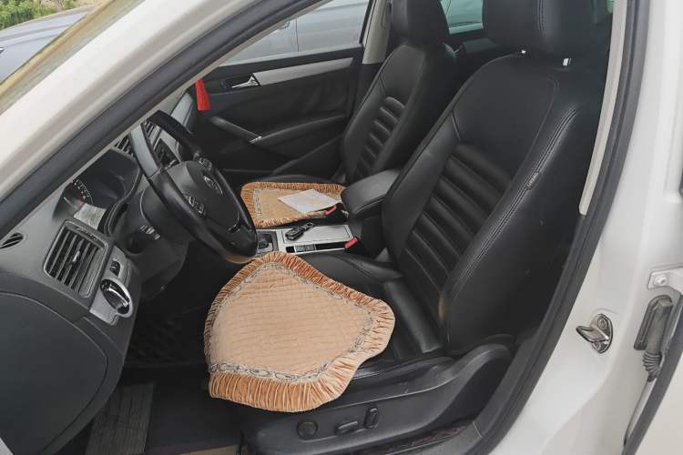 Used Volkswagen Passat 2013 2.0 TSI DSG Prestige Edition Left Front Seat