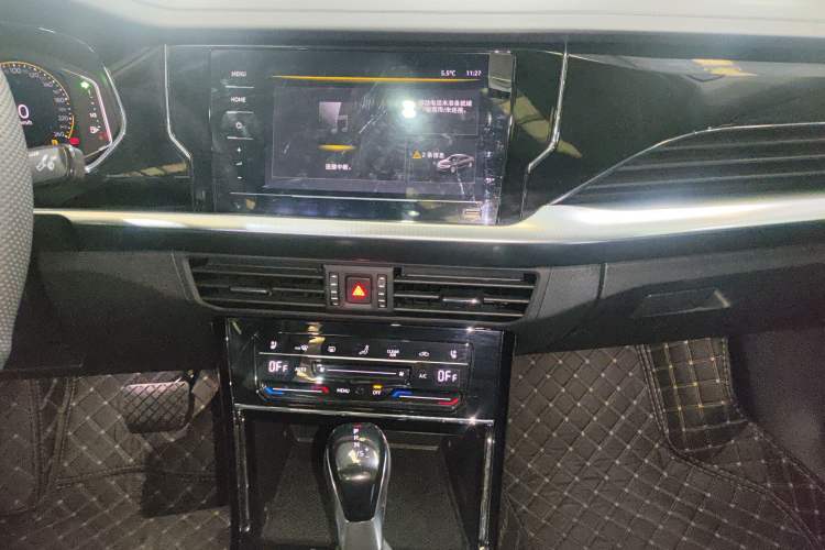 Used Volkswagen Passat 2025 Outstanding Model 380TSI Starry Dragon Edition
