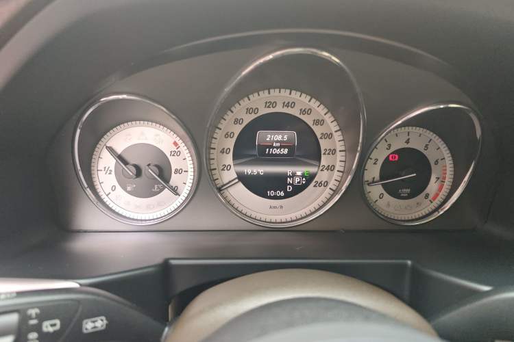 Used Mercedes-Benz GLK-Class 2013 GLK 300 4MATIC Fashion Model
