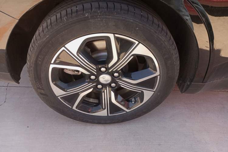 Used Hongqi E-QM5 2023 Revised Version Basic Travel Edition
