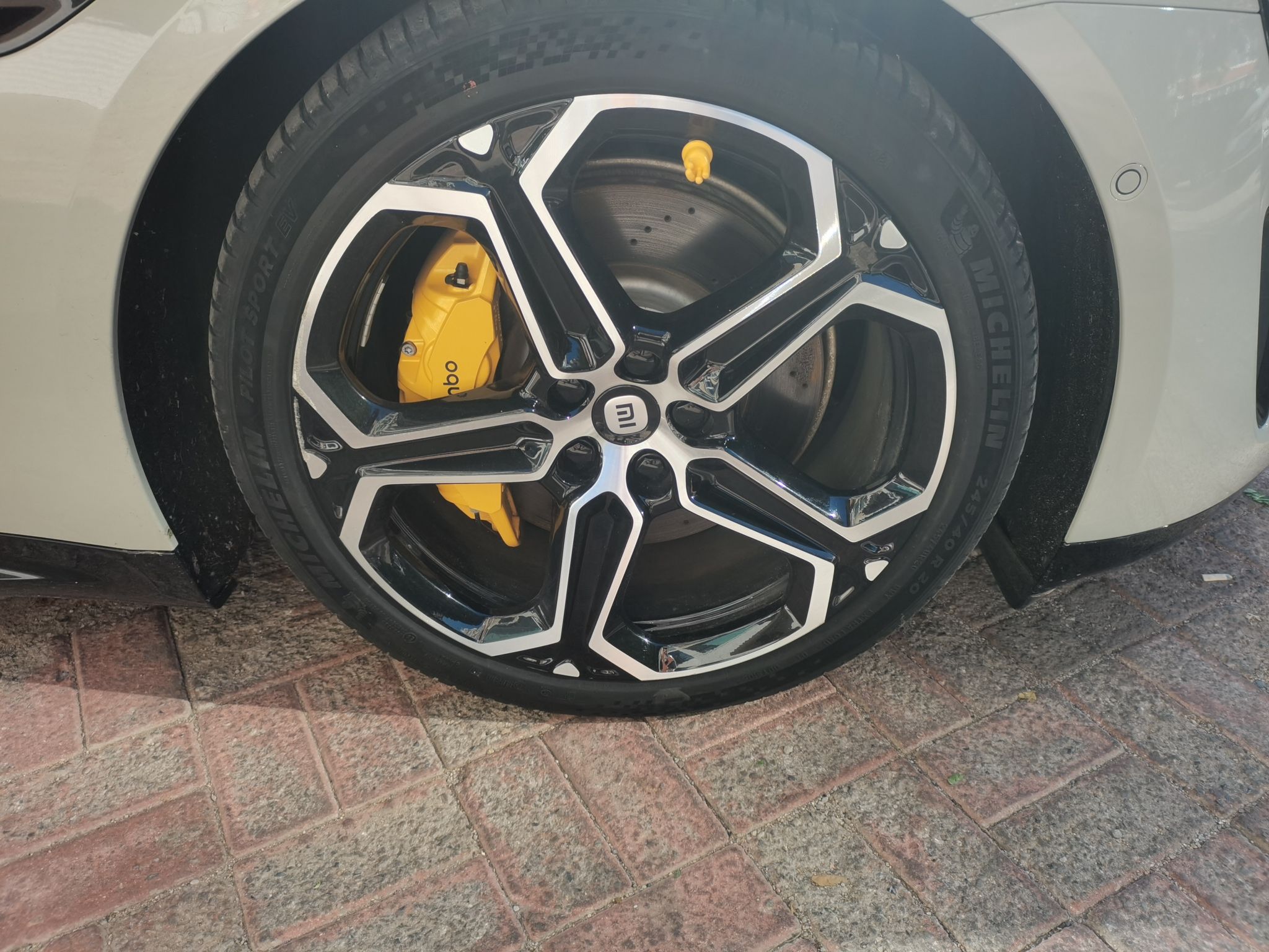 Xiaomi Auto SU7 2024 Four-Wheel Drive Ultra-Long Range Advanced Intelligent Driving Max Edition — снимка 7