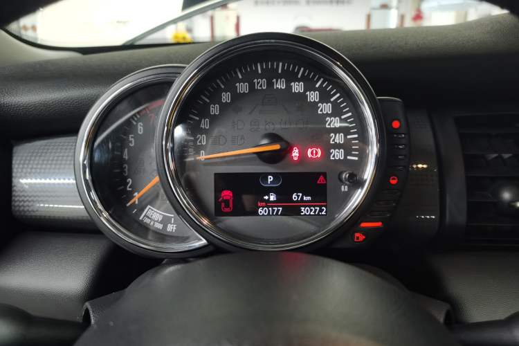 Used MINI 2014 1.5T COOPER Excitement
