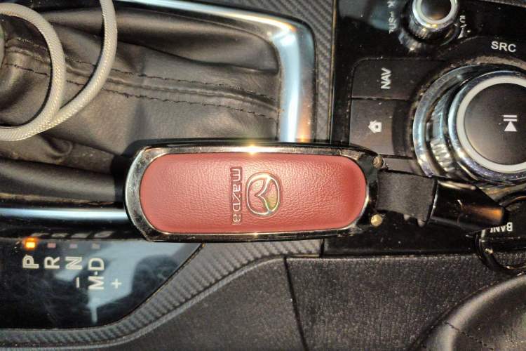 Used Mazda 3 Axela 2016 Sedan 1.5L Automatic Comfort Model Vehicle Key