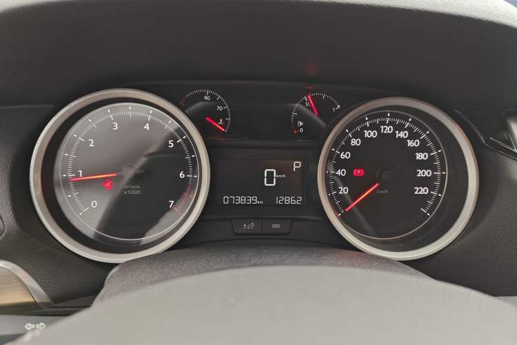 Used Peugeot 408 2014 1.8L Automatic Luxury Edition Instrument Cluster