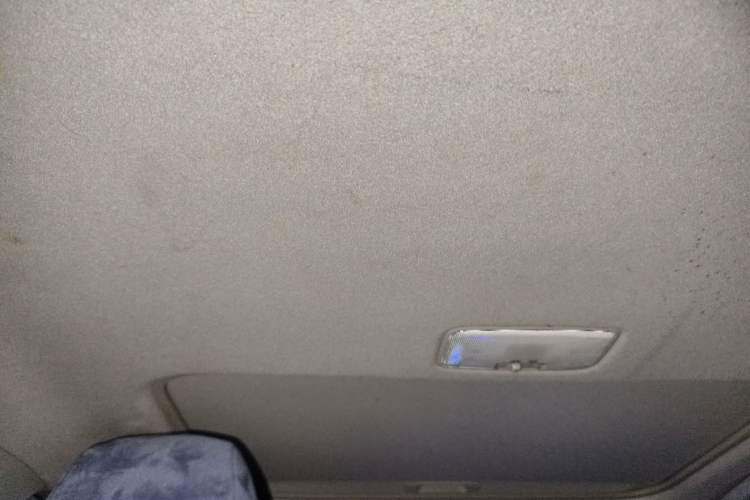 Used Toyota Levin 2016 Dual-Engine 1.8H GS E-CVT Elite Model with Sunroof Headliner