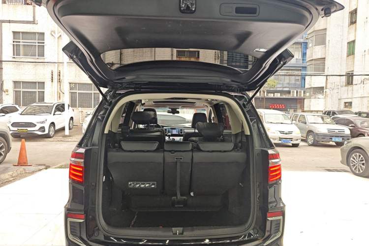 Used Honda Elysion 2019 2.0L Hybrid Luxury Edition